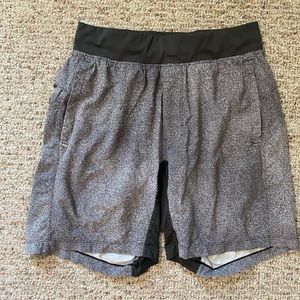Lululemon THE Short 7”- grey - small